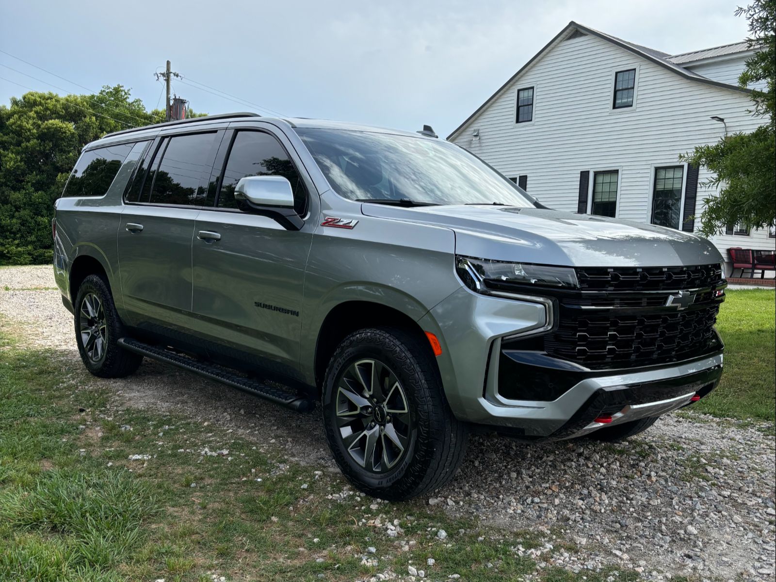 A Chevy Suburban with a fresh detail job.